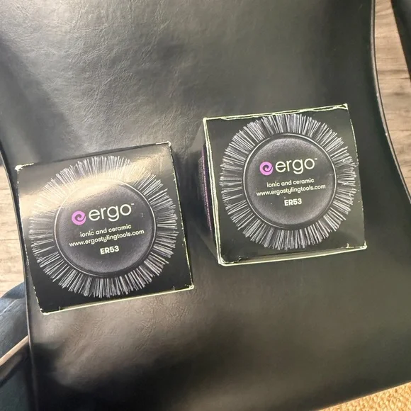 ERGO Professional Round Brush 2 3/4 barrel - Picture 8 of 9